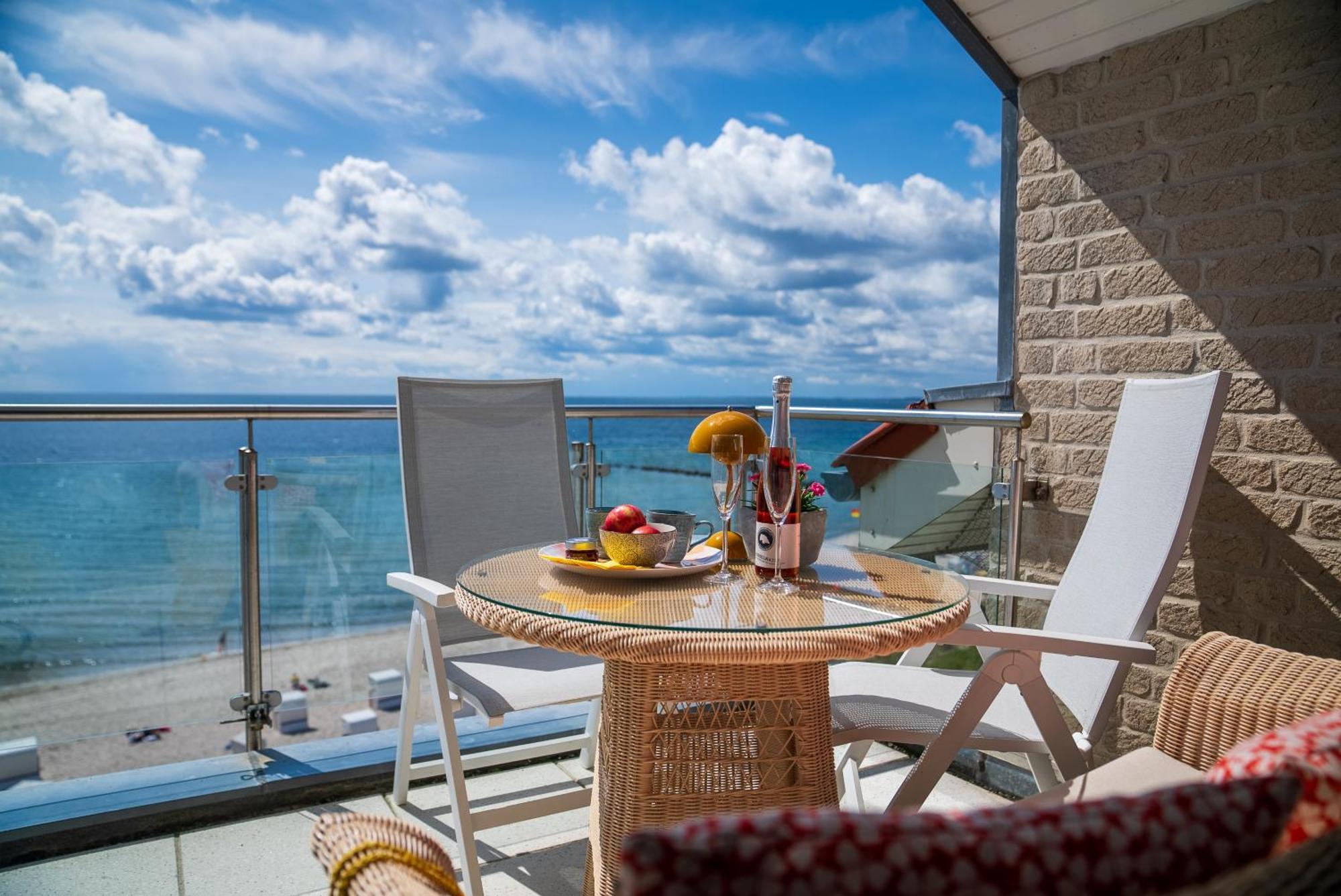 Turm-Appartement Strandburg Fehmarn Exteriör bild